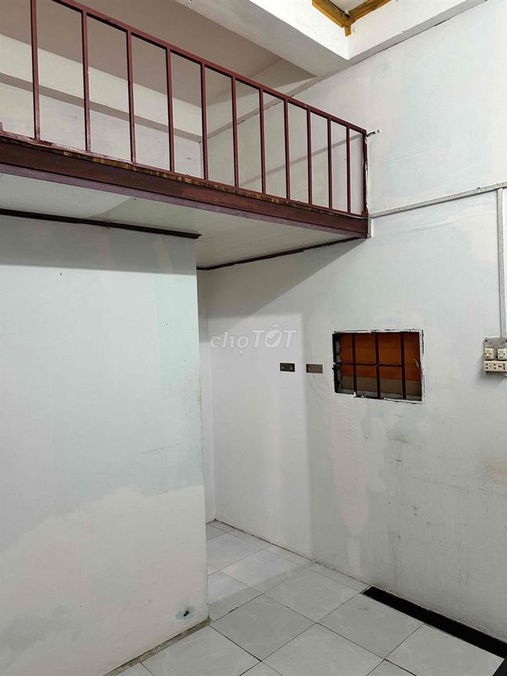 Cho nữ thuê phòng trọ ung văn khiêm. Diện tích 10m2