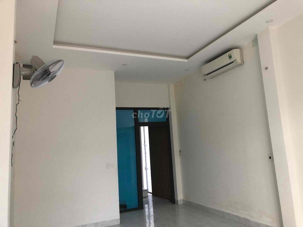 Nhà ở , mặt bằng kinh doanh