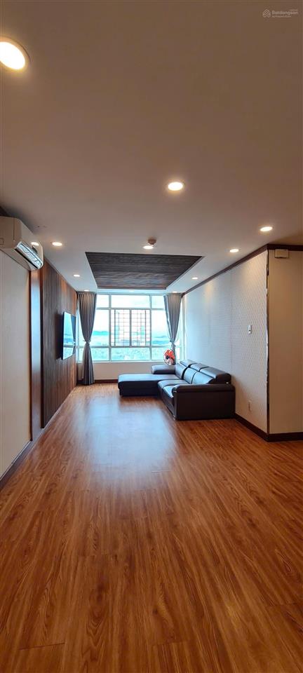 Bán căn hộ 2pn tầng cao view pháo hoa chung cư hagl giá rẻ
