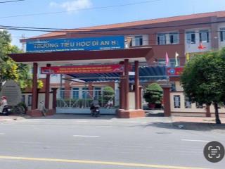 Bán toà nhà 4 tầng , đang cho thuê 50 triệu/1 tháng  tại dĩ an  bình dương