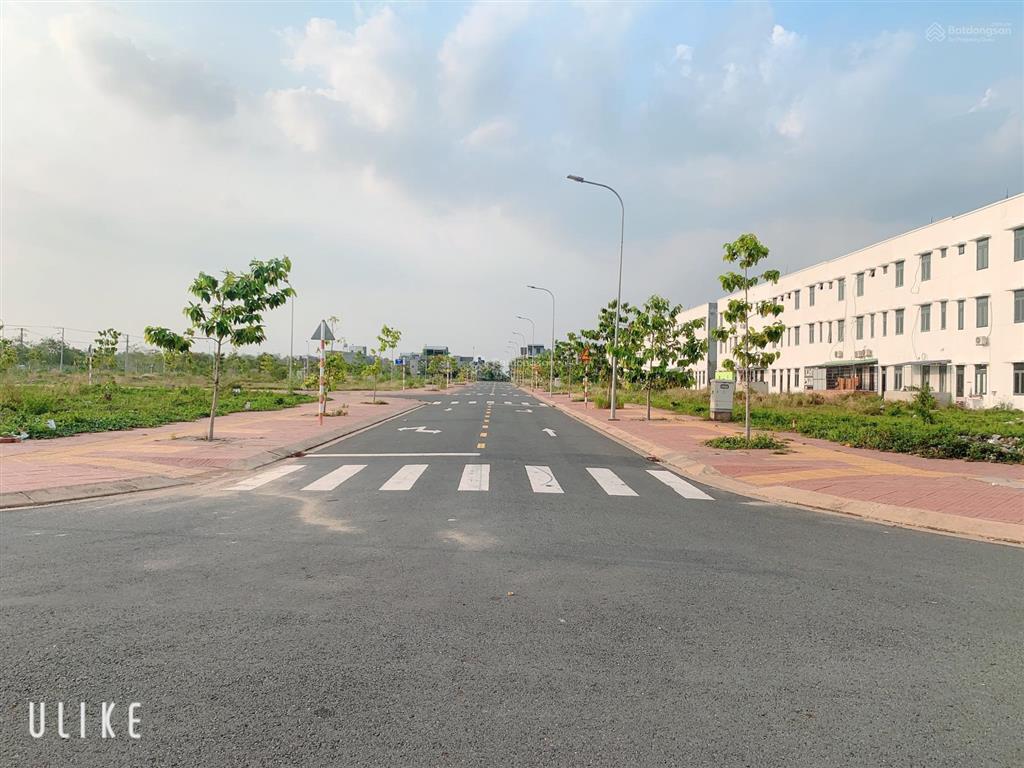 Đất ngộp tại khu đô thị trảng bom  thị trấn trảng bom, 100m2, giá 1 tỷ 450 triệu.  0934 828 ***