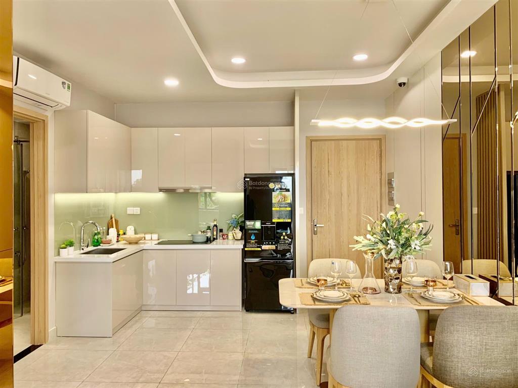 Căn hộ 1 phòng ngủ 46m2, giá 1 tỷ 060, ngân hàng hỗ trợ 80%, lãi suất 5,4%/năm, đầy đủ nội thất