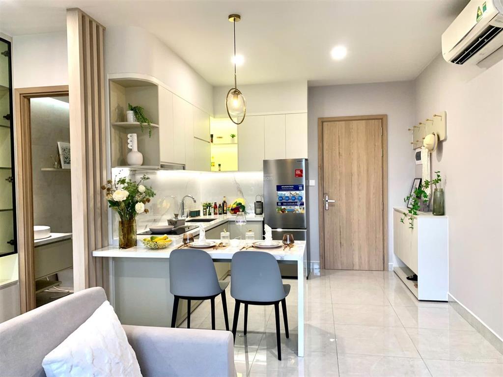 Căn hộ 1 phòng ngủ 46m2, giá 1 tỷ 060, ngân hàng hỗ trợ 80%, lãi suất 5,4%/năm, đầy đủ nội thất