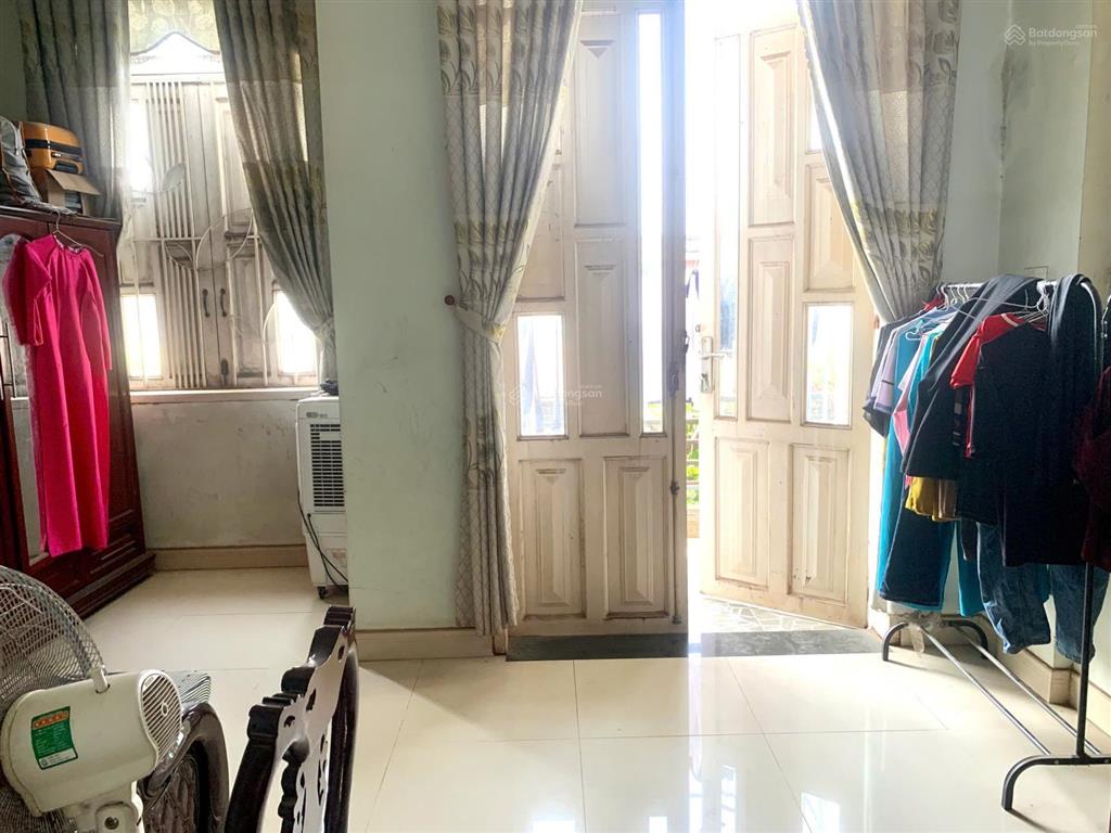 Nhà bán tại hẻm lê ngô cát, gần nhà thờ vinh đức, dt tổng 145.3m2, giá 3 tỷ  ***