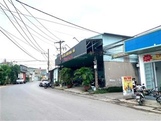 Đất bán tại hẻm lê ngô cát, gần nhà thờ vinh đức, diện tích 71.4m2, giá 1 tỷ 300.  0934 828 ***