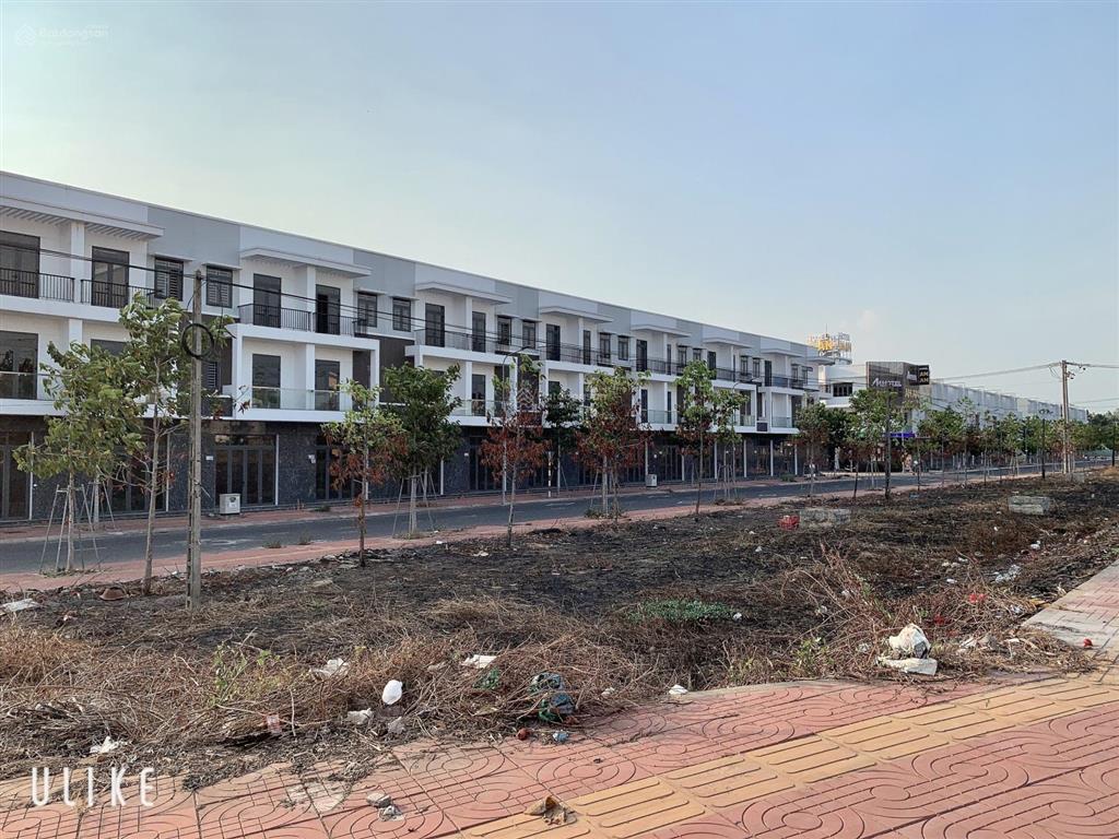 Nhà phố giá ngộp tại khu đô thị bàu xéo  tt. trảng bom, 90m2, giá 2 tỷ 150 triệu.  0934 828 ***