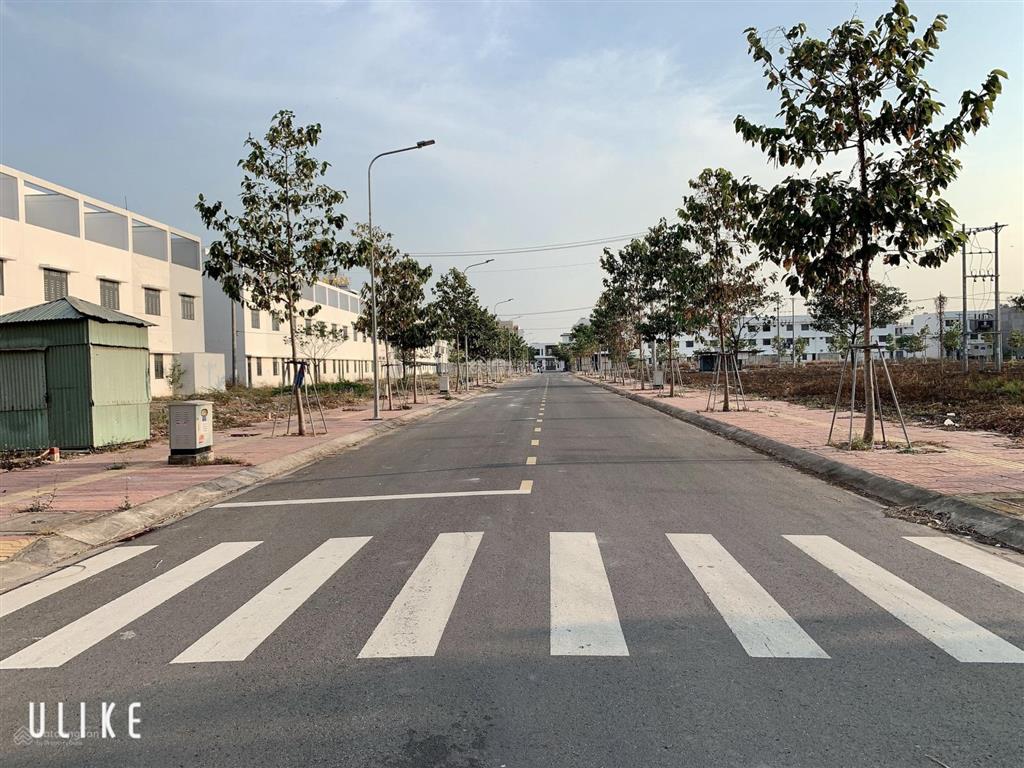 Đất ngộp tại khu đô thị bàu xéo  tt. trảng bom, 90m2, giá 1 tỷ 150 triệu.  0934 828 ***