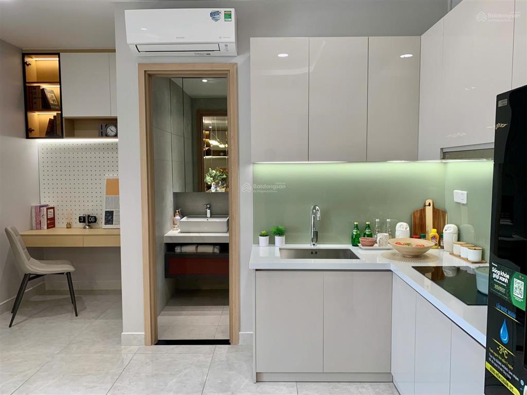 Căn hộ 1 phòng ngủ 46m2, giá 1 tỷ 060, ngân hàng hỗ trợ 70%, lãi suất 5,4%/năm, đầy đủ nội thất!