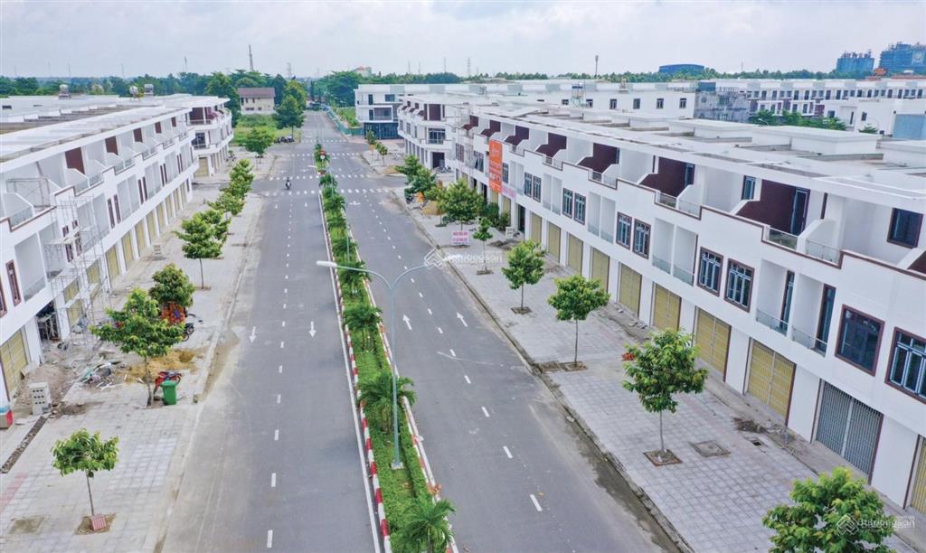 Nhà phố giá ngộp tại khu đô thị bàu xéo  tt. trảng bom, 100m2, giá 2 tỷ 600 triệu  0934 828 ***