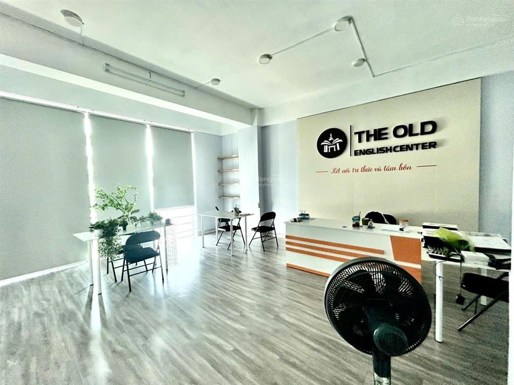 Văn phòng 45m2 ngay mặt tiền đường bùi đình túy
