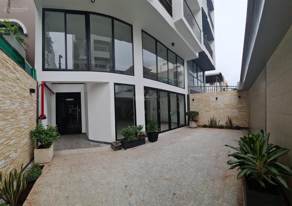 Mặt bằng văn phòng 60m2 gồm 1 trệt 1 lửng ngay bùi đình túy