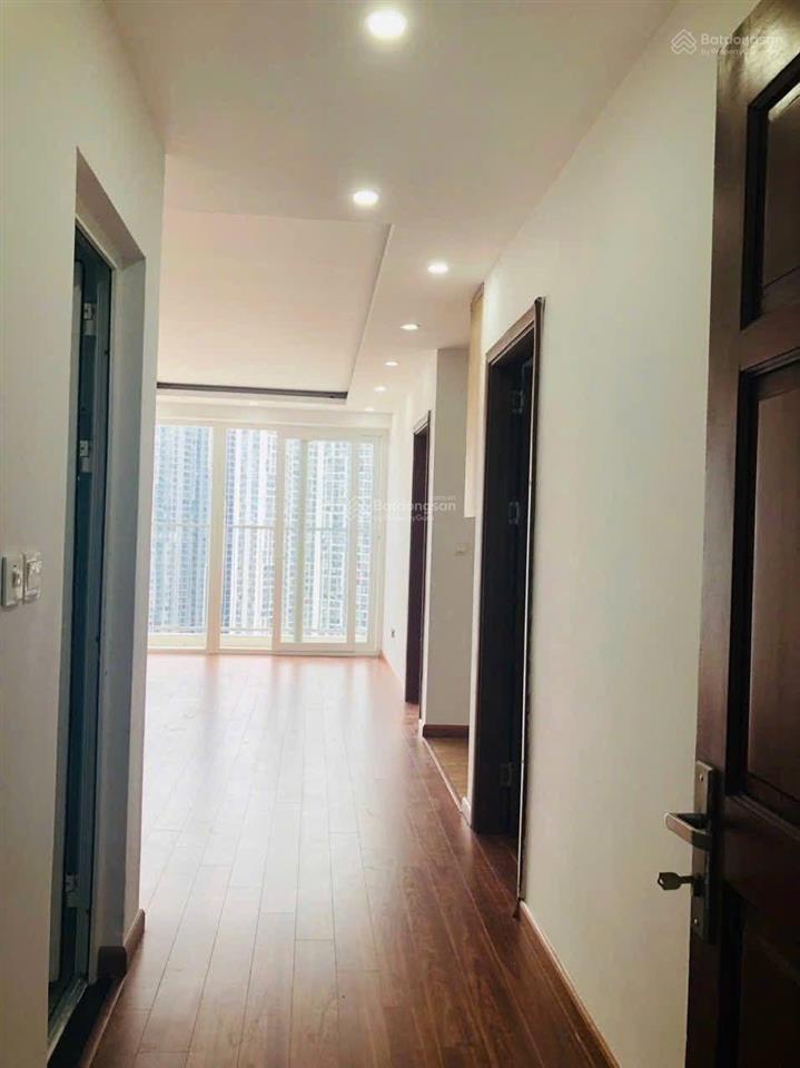 Chính chủ bán căn 2 ngủ tòa gemek 2 chỉ 3,2x tỷ