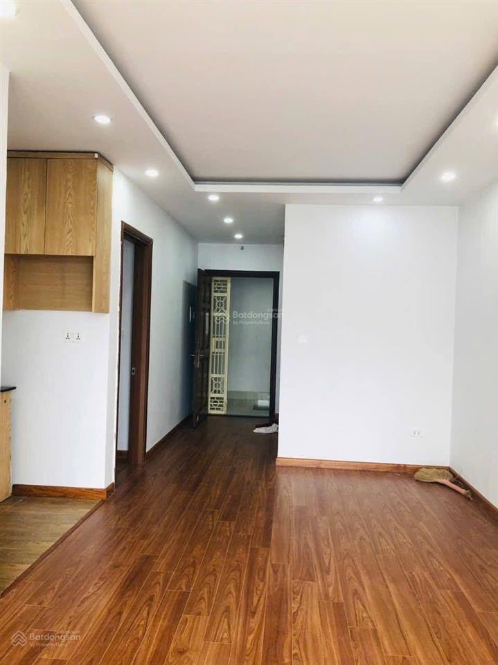 Chính chủ bán căn 2 ngủ tòa gemek 2 chỉ 3,2x tỷ