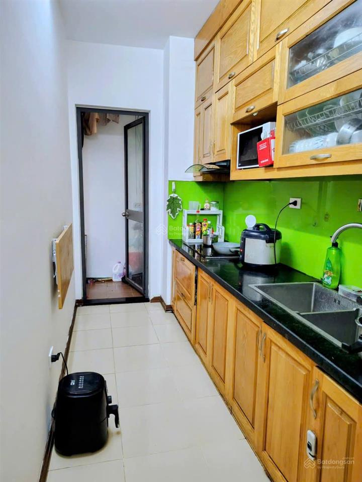 Nhỉnh 3 tỷ sở hữu ngay căn 2 ngủ toà 18t the golden an khánh