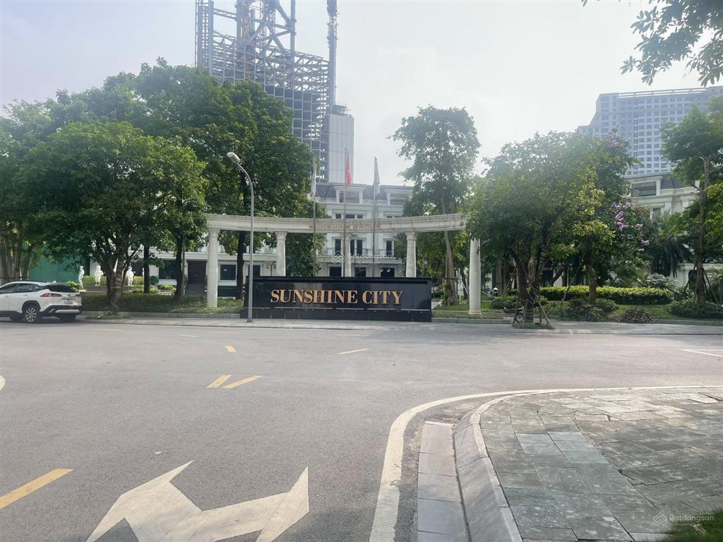 Bán biệt thự góc sunshine city ciputra tây hồ. lô góc xây 3 tầng 1 hầm