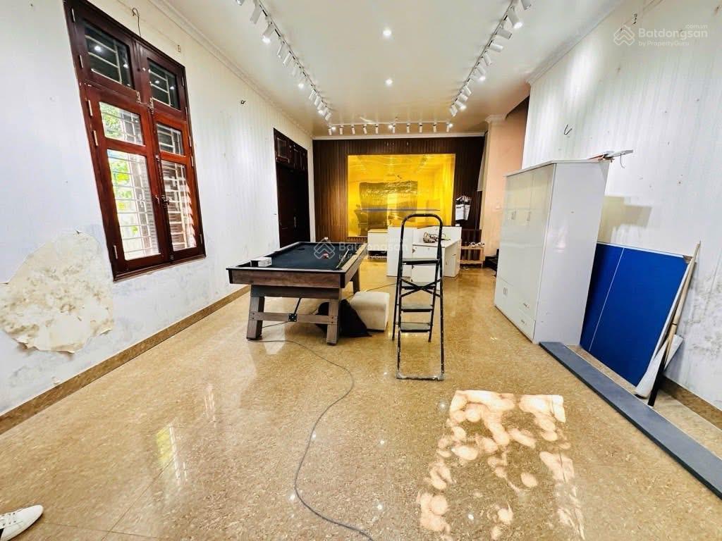 Chủ nhà gửi bán penthouse kosmo tây hồ.