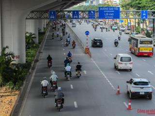 Bán nhà mặt phố phạm văn đồng gần công viên hoà bình.  0945 289 ***