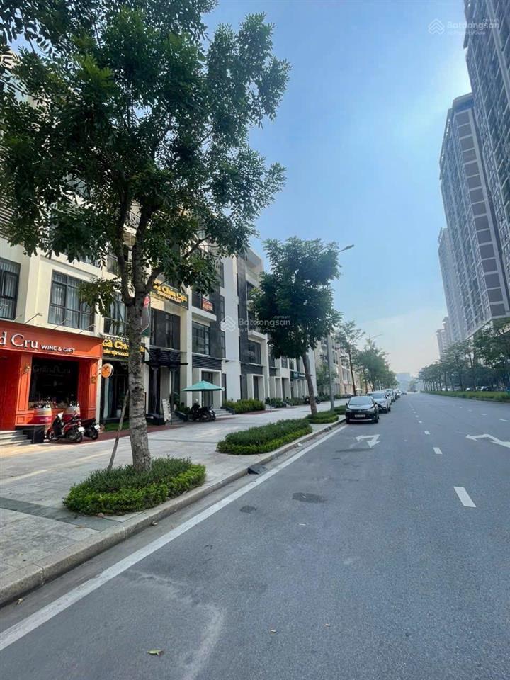 Bán shophouse starlake tây hồ tây  lô góc giá tốt thị trường.