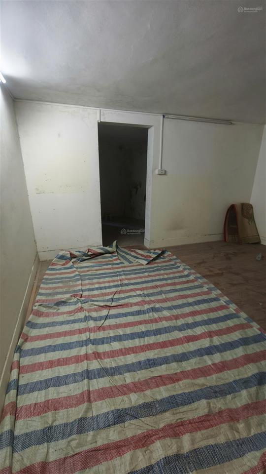 Chính chủ cho thuê 68m2 x 2.5 tầng ngõ 12 đào tấn, mt 4.4m, ô tô vào nhà, ngay phố, hợp kinh doanh