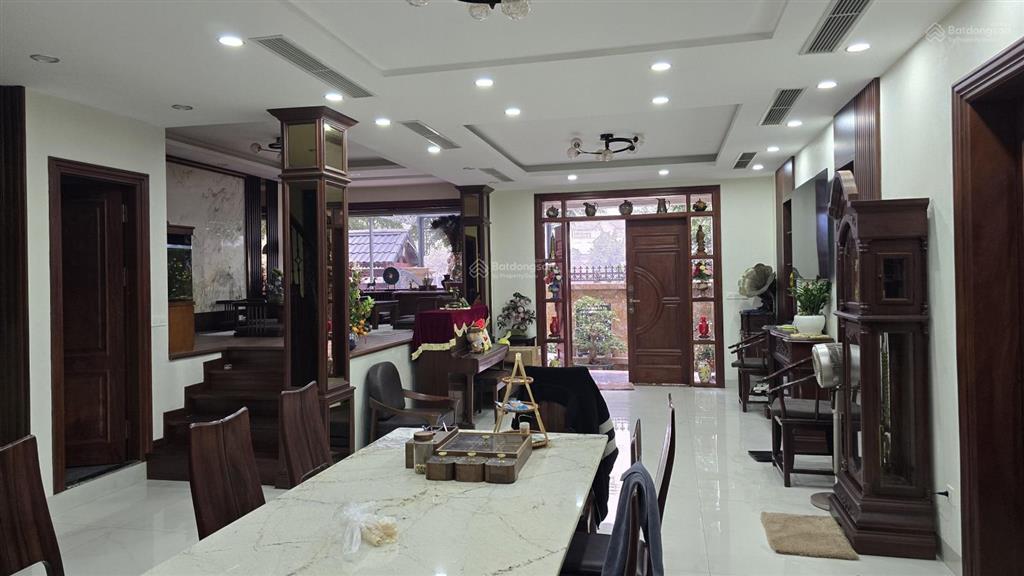 Bán gấp căn mặt tiền 7m đã hoàn thiện đẹp, thang máy kiến hưng luxury, nhỉnh 21 tỷ