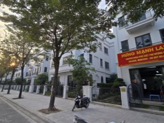 Bán gấp biệt thự tại solasta mansion, đường 21,5m dương nội, hà đông.