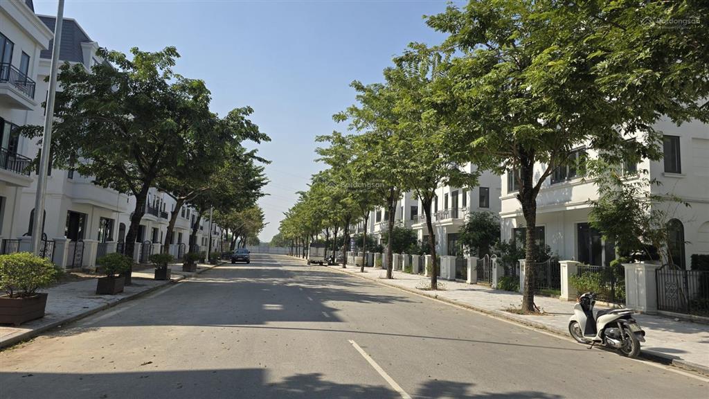 Bán gấp biệt thự tại solasta mansion, đường 21,5m dương nội, hà đông.