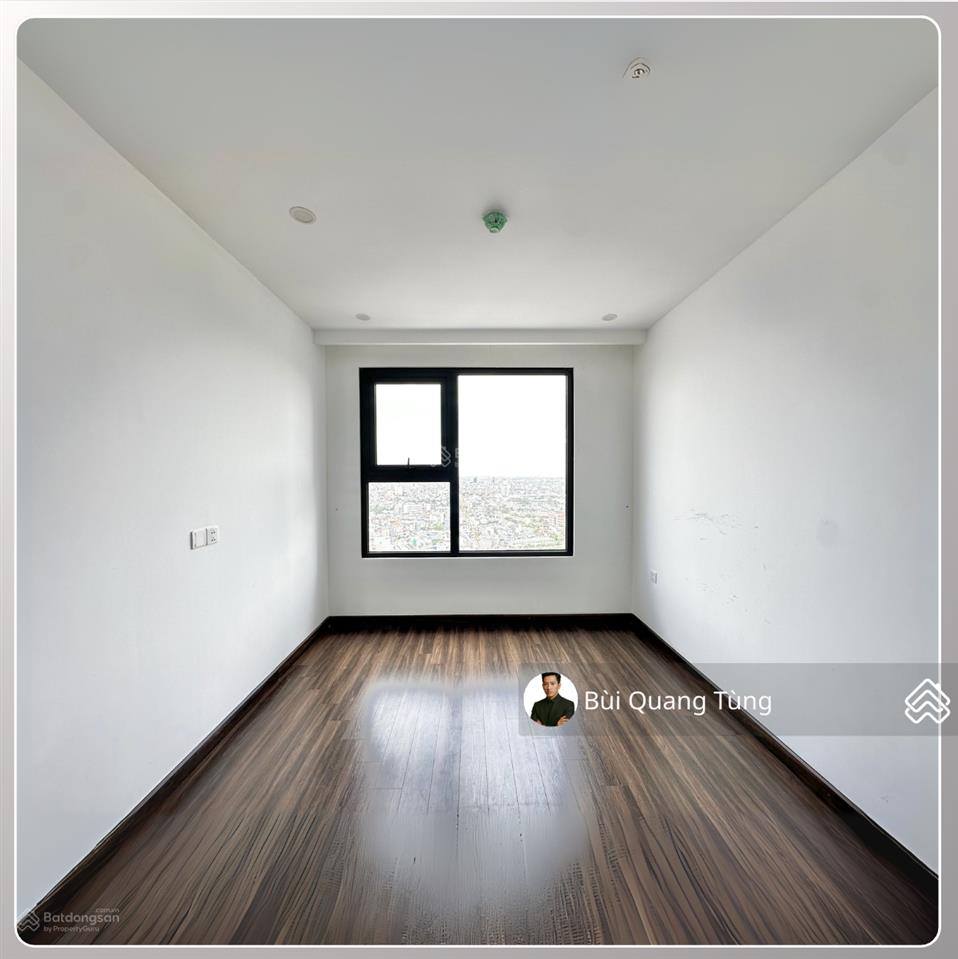 Chỉ 2,5x tỷ, quá hời cho căn 2 ngủ 2 wc, 2 logia, view toàn cảnh thành phố, ngắm sông nước núi non