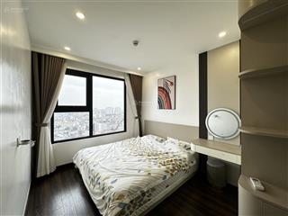 Căn 2 ngủ 2 wc toà vip lotus, ngắm pháo hoa các điểm, đầy đủ đồ gia chủ chỉ xách valy về ở