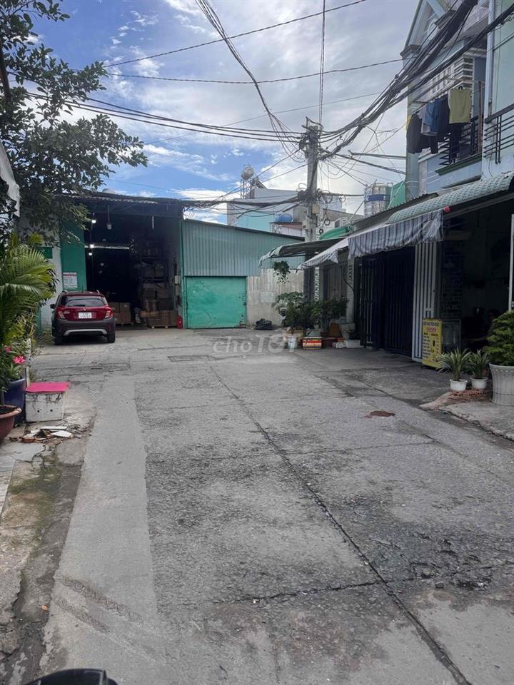 bán nhà trệt, lửng 2pn, hẻm xe hơi tới cửa