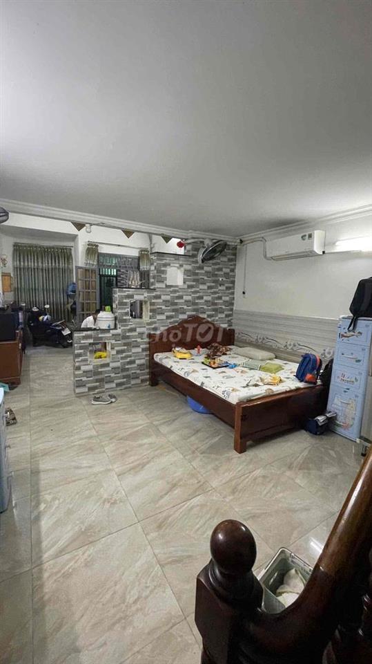 bán nhà trệt, lửng 2pn, hẻm xe hơi tới cửa