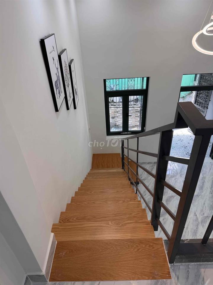 chính chủ cần bán nhà shr