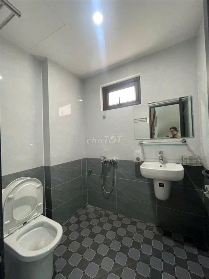 CHÍNH CHỦ CHO THUÊ NHÀ NGUYÊN CĂN FULL TIỆN ÍCH