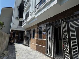 CHÍNH CHỦ CHO THUÊ NHÀ 35M2 LÔ GÓC OTO VÀO CỬA , CÁCH QUỐC GẦN QL6