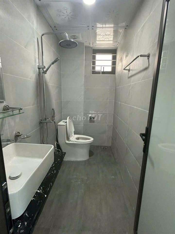 CHÍNH CHỦ CHO THUÊ NHÀ 35M2 LÔ GÓC OTO VÀO CỬA , CÁCH QUỐC GẦN QL6