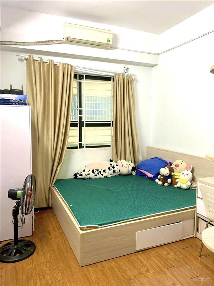 Nhà đẹp, giá tốt chỉ nhỉnh 3,7 tỷ sở hữu căn hộ 66m2pn, sổ đỏ chính chủ.  em 0365 999 ***