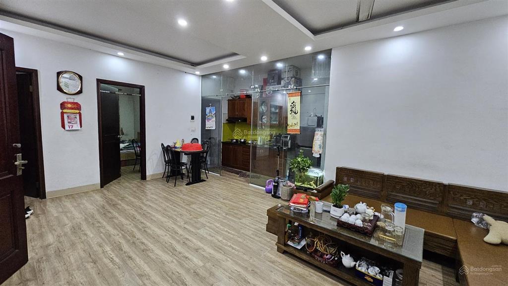 Bán nhanh căn hộ 70m, 2pn2wc tòa 19t kiến hưng, sổ hồng chính chủ giá nhỉnh 3 tỷ.  0365 999 ***