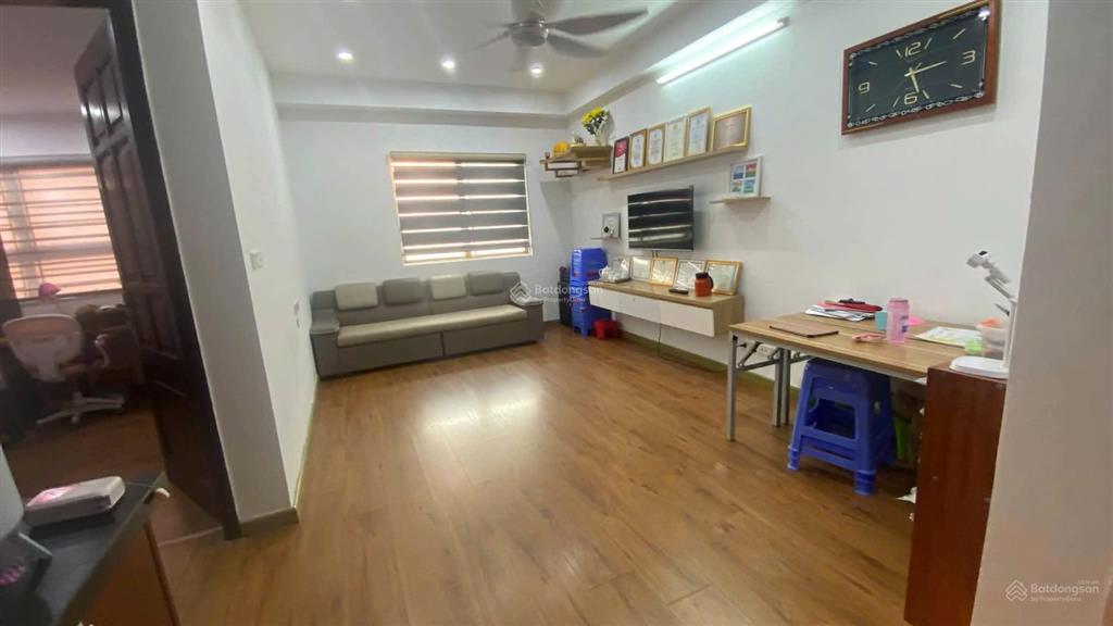 Chung cư sông nhuệ xa la, 62m², thiết kế 2pn, sổ đỏ chính chủ, giá chỉ 2,75 tỷ.   0365 999 ***
