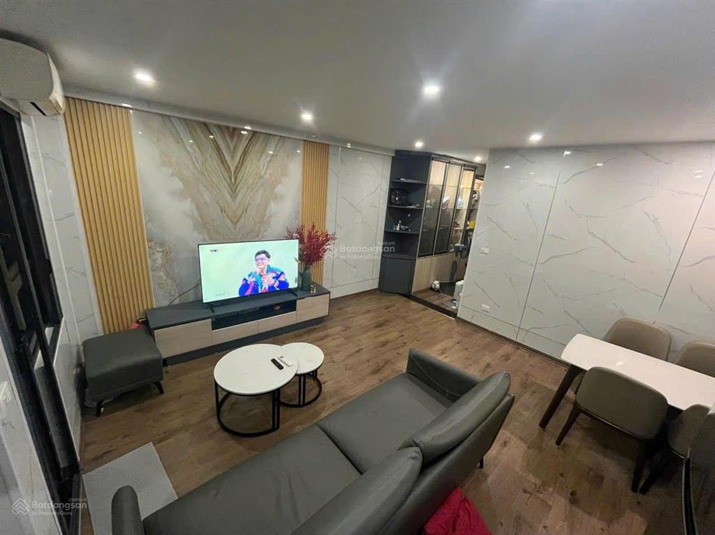 Hơn 3 tỷ, bán gấp căn 70m2, 2pn2wc, sổ lâu dài. bàn giao 2019, sổ lâu dài kđt kiến hưng, hà đông