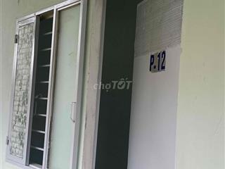 phòng 30m2 giờ tự do ĐC:221/255 đường bình thành phường bình tân Hồ Ch