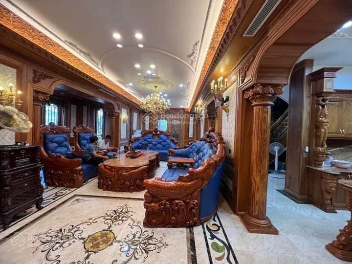 Bán siêu biệt thự lô góc 306m². mặt tiền 30m xây 4 tầng.  0984 042 *** em dũng.