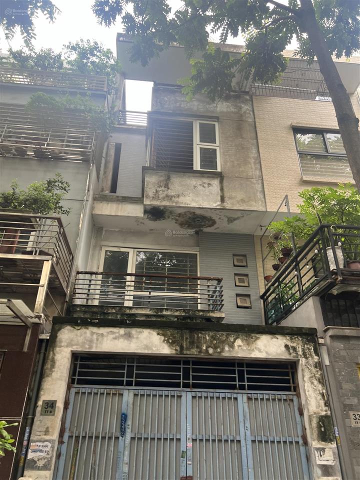 Hiếm có 1 căn xây thô 90m. 4 tầng. gần công viên giá 18tỷ. chủ nhà bán nhanh. hạ giá cho khách.