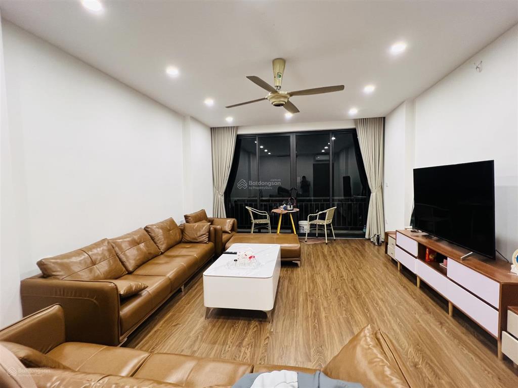 Chủ nhà gửi bán lk 83m2, 6 tầng. mặt tiền 5m. hàng hiếm giá rẻ đầu tư. có thang máy. chỉ 20.5 tỷ.
