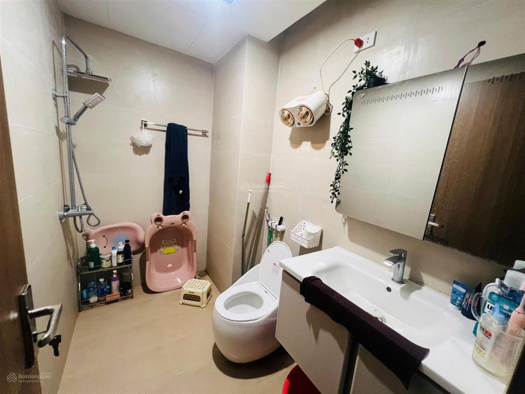 Chủ nhà gửi bán lk 83m2, 6 tầng. mặt tiền 5m. hàng hiếm giá rẻ đầu tư. có thang máy. chỉ 20.5 tỷ.