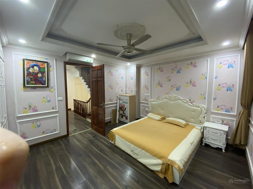 Một căn lacasta 2 mặt đường lớn dt 88m² 5 tầng mt 5m. vị trí kinh doanh. hạ giá 21.5 tỷ