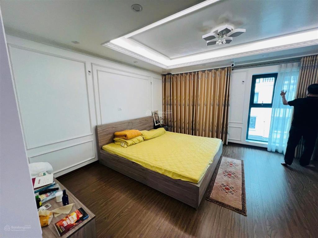 1 căn hiếm có văn khê 50m2. mt 5m 7 tầng thông sàn thang máy. lô đầu đốc kinh doanh. nhỉnh 15 tỷ
