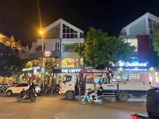 Cần bán gấp lk mỗ lao, 92m². mt 9m. 5 tầng. vị trí đẹp giá chỉ 23 tỷ. hàng hiếm mới có nhà bán.