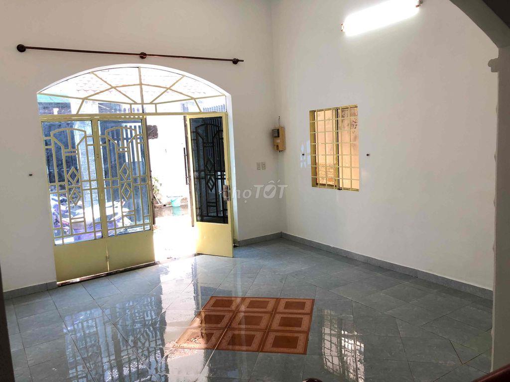 Chính chủ cho thuê nhà nguyên căn- Gò Vấp- Hẻm xe hơi- 8 triệu