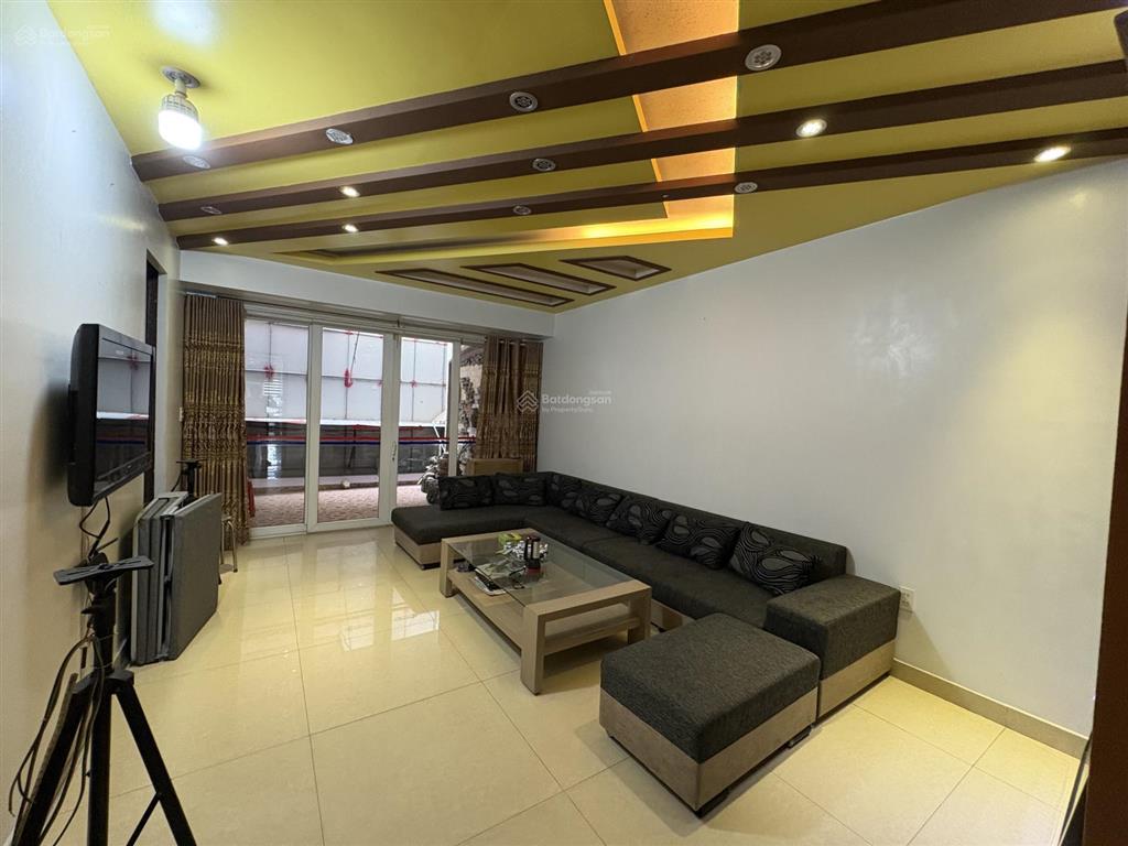 Cần bán căn nhà 82 m² x 5 tầng mặt đường trường chinh  kiến an  hải phòng, giá 12 tỷ