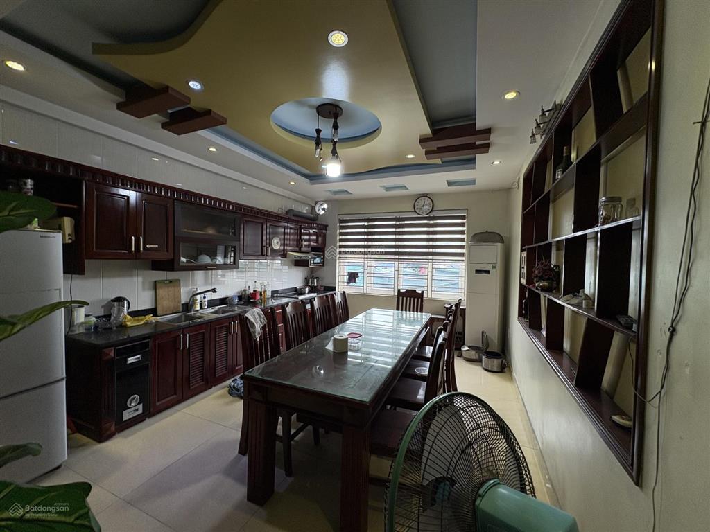 Cần bán căn nhà 82 m² x 5 tầng mặt đường trường chinh  kiến an  hải phòng, giá 12 tỷ