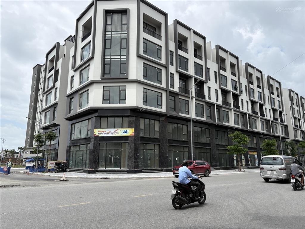 Bán đất tại lê thánh tông, giá siêu hời 76 triệu / m2, diện tích 89m2, nhiều tiện ích